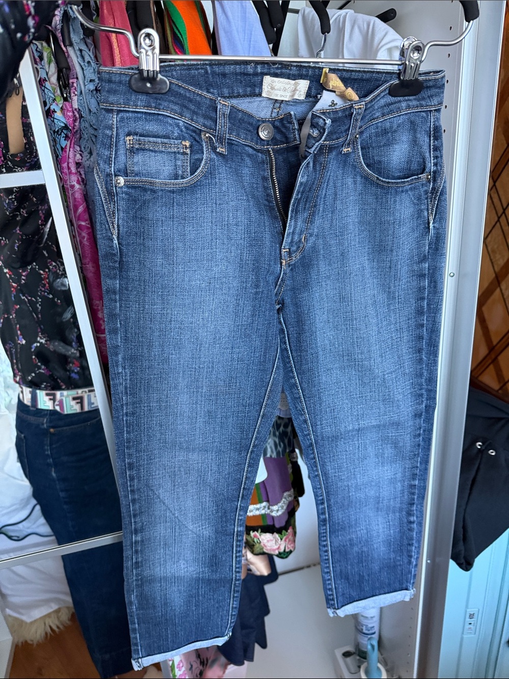 Women's Cropped Mid-Rise Blue Denim Jeans